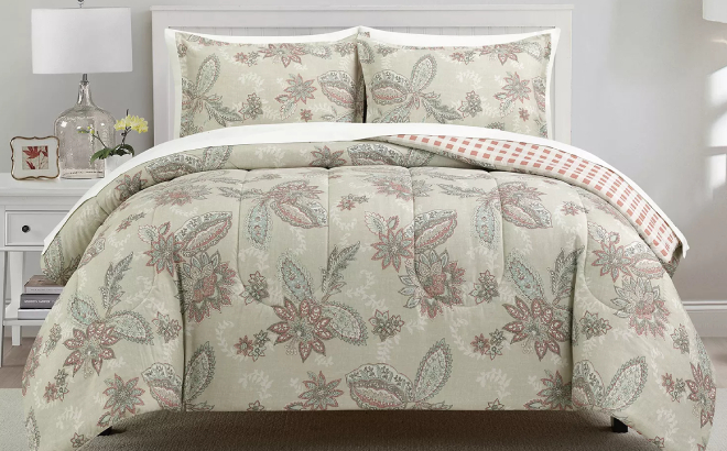 Juniper Reversible 3 Piece Comforter Set Juniper Reversible 3 Piece Comforter Set