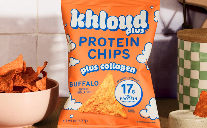 Khloud Plus Protein Chips in Buffalo Flavor Khloud Plus Protein Chips in Buffalo Flavor
