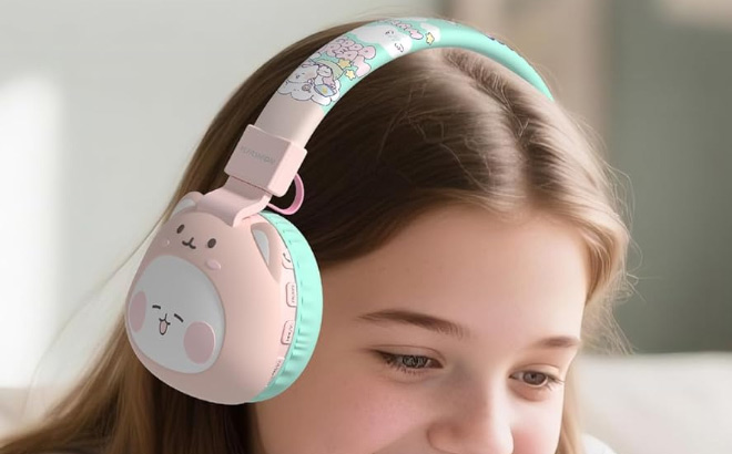 Kids Headphones on Head