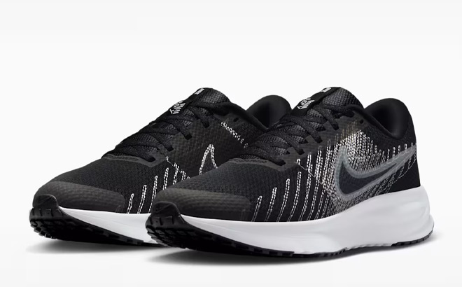 Nike Run Defy Womens Road Running Shoes