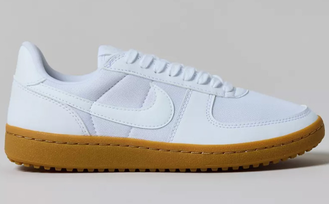 Nike Womens Field General Sneakers