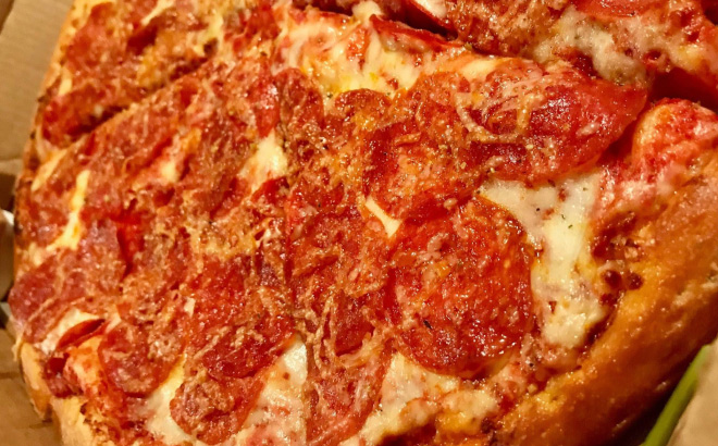Papa Johns Ultimate Pepperoni Pizza