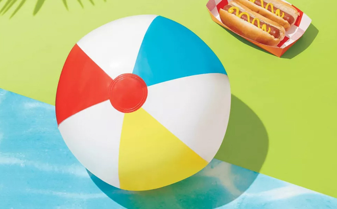 Sun Squad Classic Beach Ball