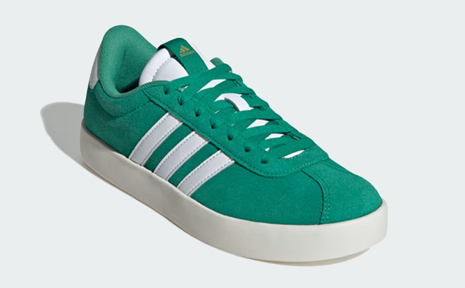Adidas Womens Vl Court 3 0 Shoe in Court Green