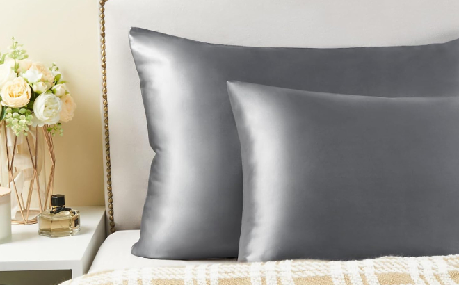 BEDELITE Satin Pillowcases 2 Pack