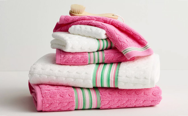 Caro Home 6 Piece Back to Campus Bath Towel Set Caro Home 6 Piece Back to Campus Bath Towel Set