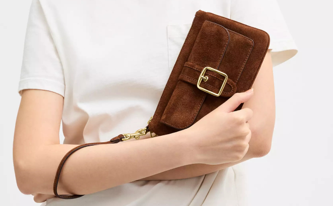 Coach Outlet Ashton Wristlet