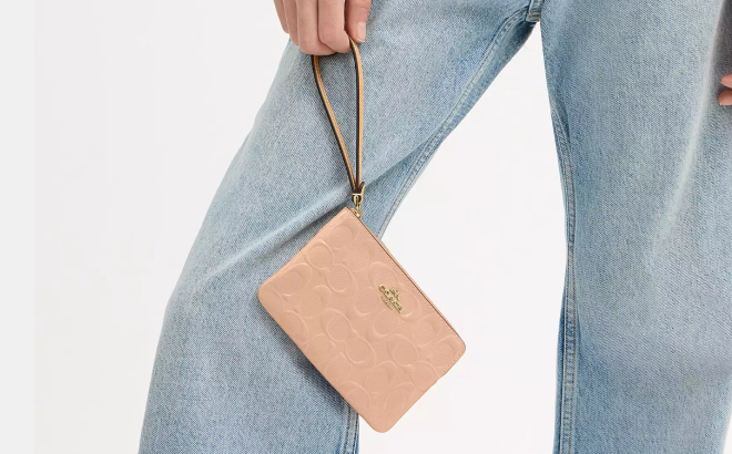 Coach Outlet Corner Zip Wristlet In Signature Leather