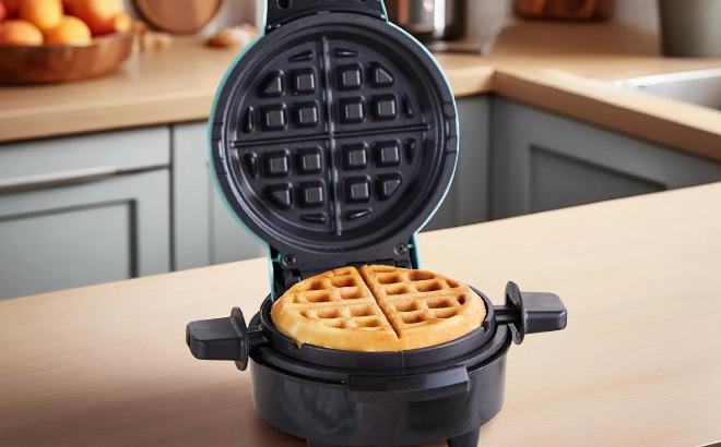 Elite Cuisine Stuffed Extra Thick Belgian Waffle Maker Elite Cuisine Stuffed Extra Thick Belgian Waffle Maker