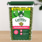 Greenies Feline Natural Crunchy Dental Cat Treats in Salmon Flavor