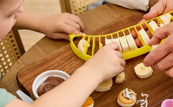 Highlights Banana Shaped Slicer