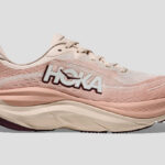 Hoka Skyflow Womens Shoe in Pink