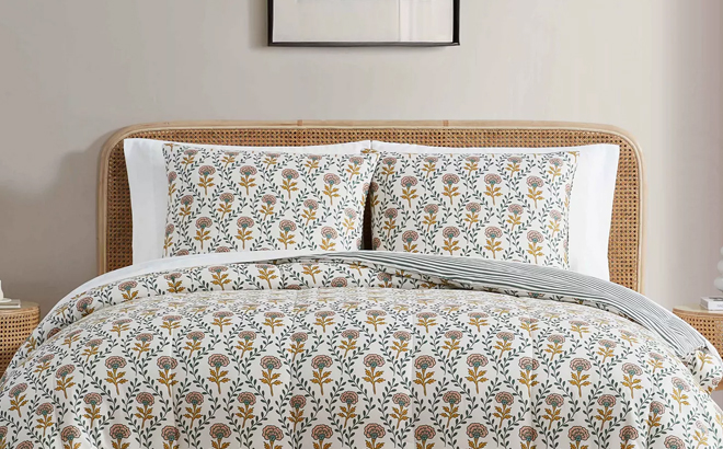 Macys Ameena Reversible 8 Piece Comforter Set Macys Ameena Reversible 8 Piece Comforter Set