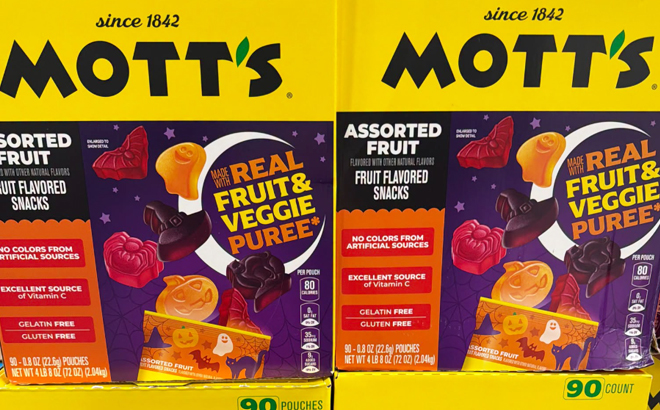 Motts Halloween Fruit Flavored Snacks Motts Halloween Fruit Flavored Snacks