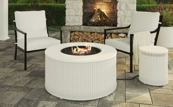 My Texas House Cambria 2 Pack Steel Outdoor Dining Arm Chairs My Texas House Cambria 2 Pack Steel Outdoor Dining Arm Chairs