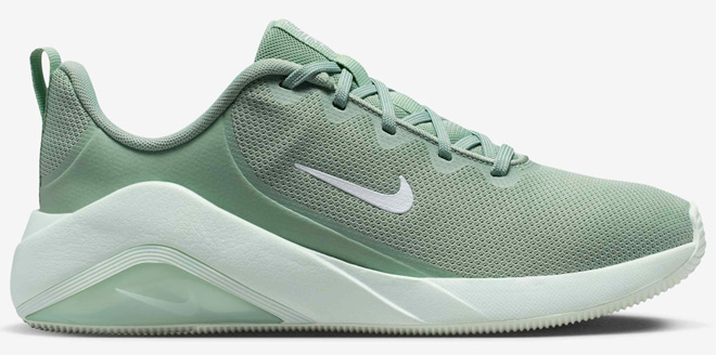 Nike Bella 7 Womens Workout Shoe in Steam Green White