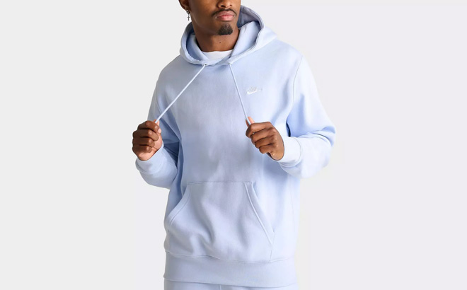 Nike Mens Fleece Premium Embroidered Pullover Hoodie Nike Mens Fleece Premium Embroidered Pullover Hoodie