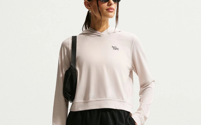 Nike Womens Chill Knit Lightweight Cropped Hoodie