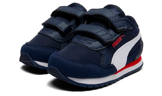 Puma ST Runner V4 Kids Sneakers in Navy Puma ST Runner V4 Kids Sneakers in Navy