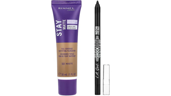Rimmel London Stay Matte Full Coverage Mattifying Foundation Rimmel London Stay Matte Full Coverage Mattifying Foundation