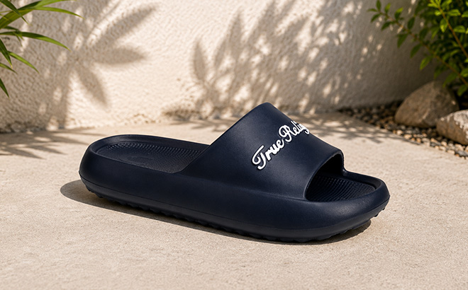 True Religion Womens Foxy Logo Slides Black True Religion Womens Foxy Logo Slides Black