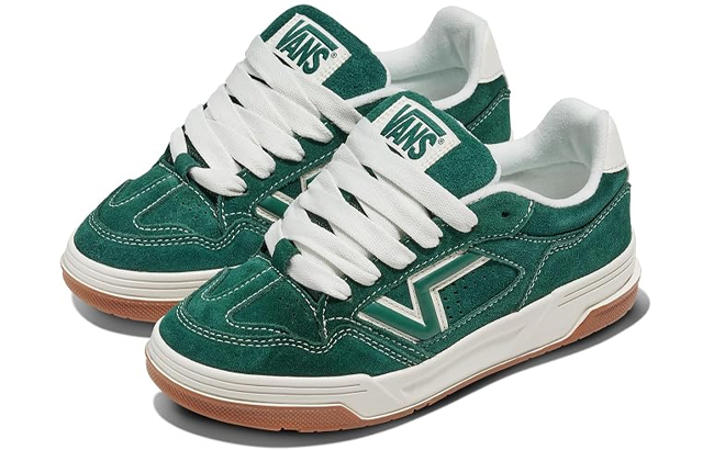 Vans Unisex Upland Shoe 90s Retro Chunky Vans Unisex Upland Shoe 90s Retro Chunky