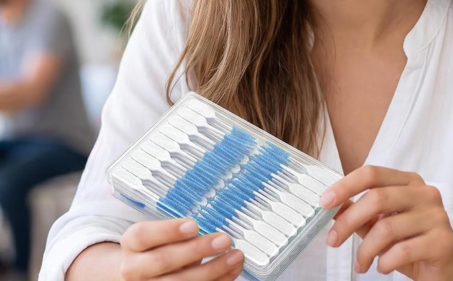 220 Count Floss Picks in Blue Color 220 Count Floss Picks in Blue Color