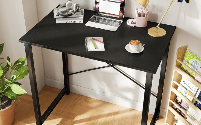 Dumos 32 Inch Computer Desk in Black Color