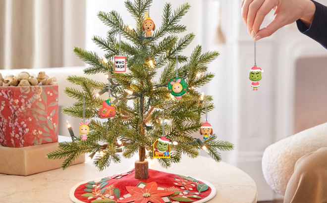 Hallmark Countdown Calendar 12 Days The Grinch Christmas Ornaments Hallmark Countdown Calendar 12 Days The Grinch Christmas Ornaments