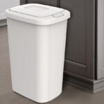 Hefty 13 3 gal Touch Lid Trash Can 2 Pack