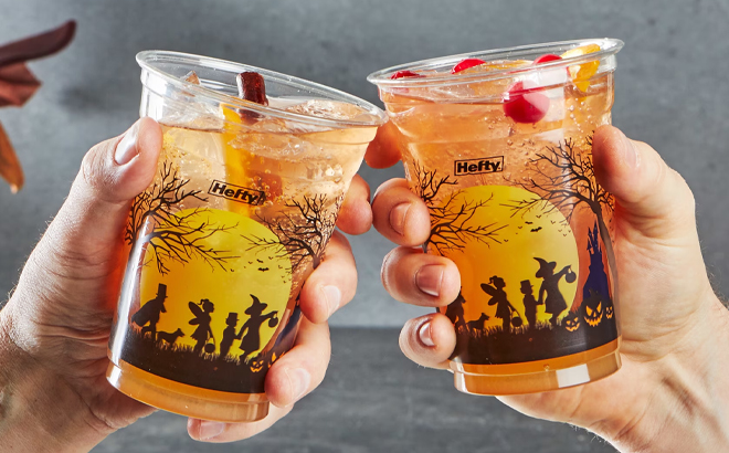 Hefty Halloween Disposable Plastic Party Cups 18 oz 15 Count Hefty Halloween Disposable Plastic Party Cups 18 oz 15 Count
