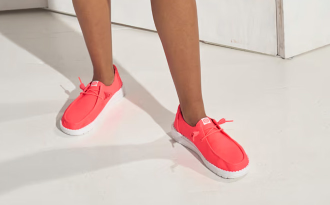 Hey Dude Womens Wendy Stretch Canvas Shoe