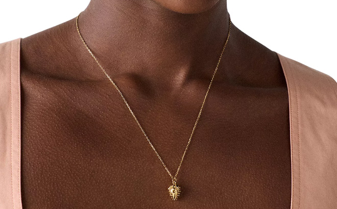 Kate Spade Gold Tone Secret Garden Strawberry Short Pendant Necklace Kate Spade Gold Tone Secret Garden Strawberry Short Pendant Necklace