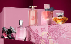 Lancome 5 Piece Perfume Sampler Holiday Gift Set on a Product Stand