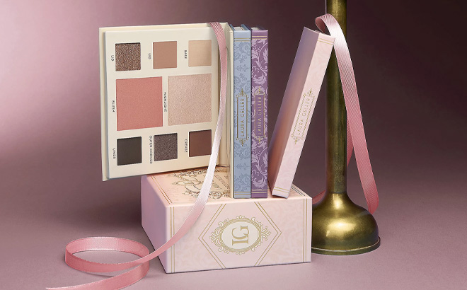 Laura Geller Party in a Palette 4 Piece Set on the Table Laura Geller Party in a Palette 4 Piece Set on the Table