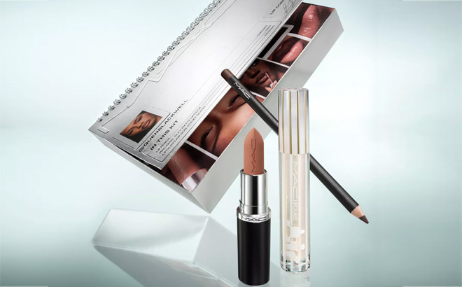 MAC 3 Piece Lip Combo Set by Quenlin Blackwell MAC 3 Piece Lip Combo Set by Quenlin Blackwell
