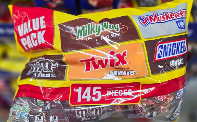 Mars Minis and Fun Size 145 Piece Chocolate Candy Mars Minis and Fun Size 145 Piece Chocolate Candy