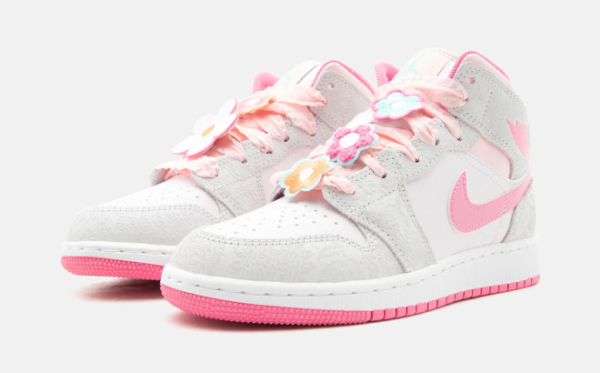 Nike Air Jordan 1 Mid SE Girls Grade School Shoes Nike Air Jordan 1 Mid SE Girls Grade School Shoes
