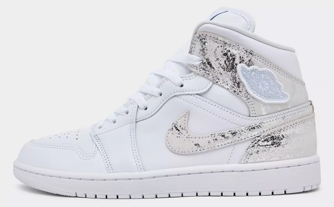 Nike Air Jordan Mens Retro 1 Mid SE Casual Shoe Nike Air Jordan Mens Retro 1 Mid SE Casual Shoe
