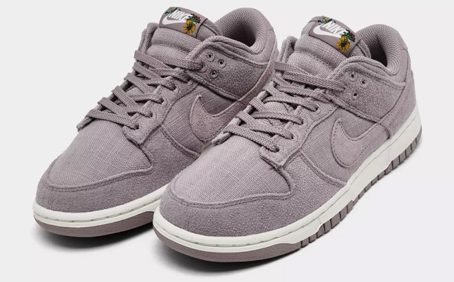 Nike Dunk Low SE Womens Casual Shoes Nike Dunk Low SE Womens Casual Shoes