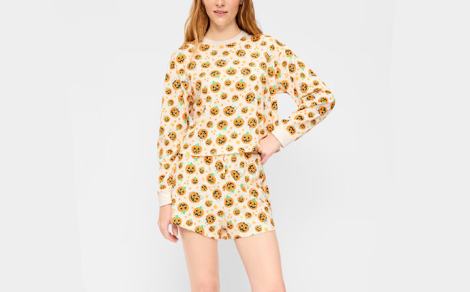 Old Navy Womens Halloween Pajama T Shirt and Shorts Set