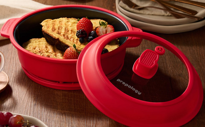 Prepology 9 Inch Microwave Grill Pan in Tomato Color