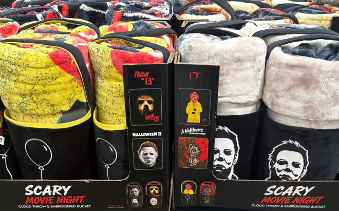 Scary Movie Halloween Cloud Throws