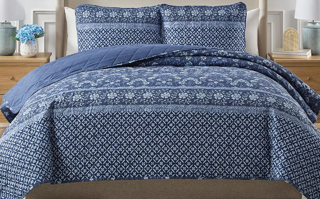 Seventh Studio Riley Floral Quilted 2 Piece Quilt Set