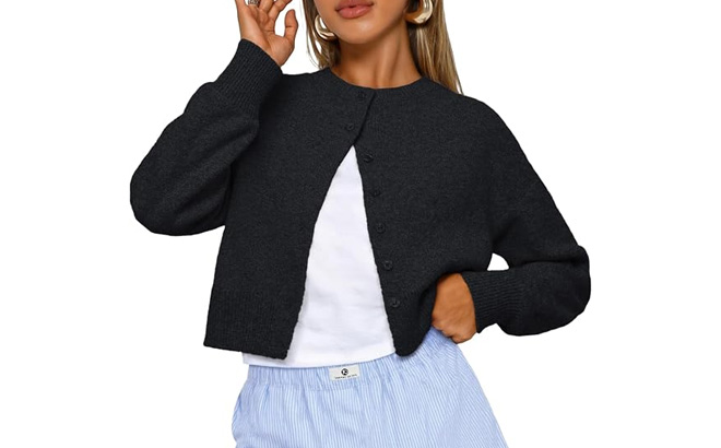 Trendy Queen Cropped Cardigan Sweater Trendy Queen Cropped Cardigan Sweater