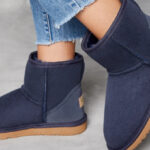 UGG Womens Classic Mini II Boots