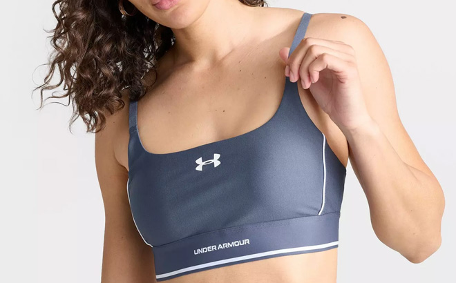 Under Armour Womens UA Tech Branded Bra Tank Under Armour Womens UA Tech Branded Bra Tank