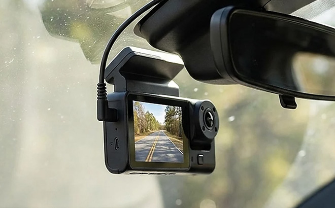 Vivitar 4K Dual Sensor Dashcam with AI in Black Color Vivitar 4K Dual Sensor Dashcam with AI in Black Color