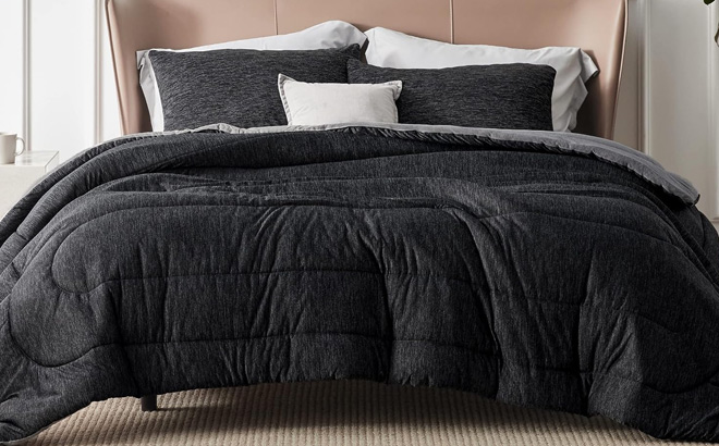 3 Piece Reversible Comforter Set 3 Piece Reversible Comforter Set