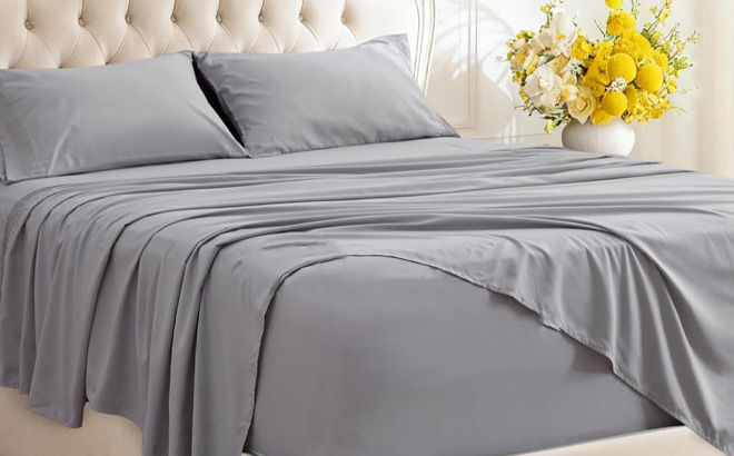 4 Piece Queen Deep Pocket Sheet Set in Light Grey 4 Piece Queen Deep Pocket Sheet Set in Light Grey